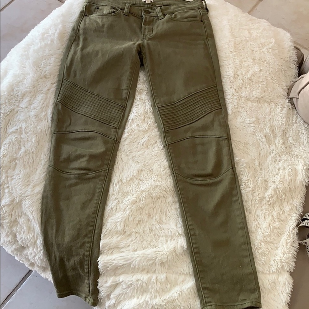 Skinny leg jean